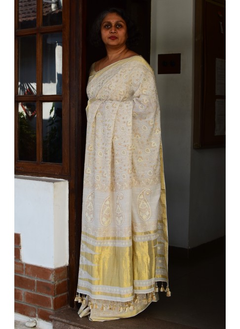 Off-White, Handwoven Organic Cotton, Textured Weave , Hand Embroidery, Occasion Wear, Jari, Chikankari Saree